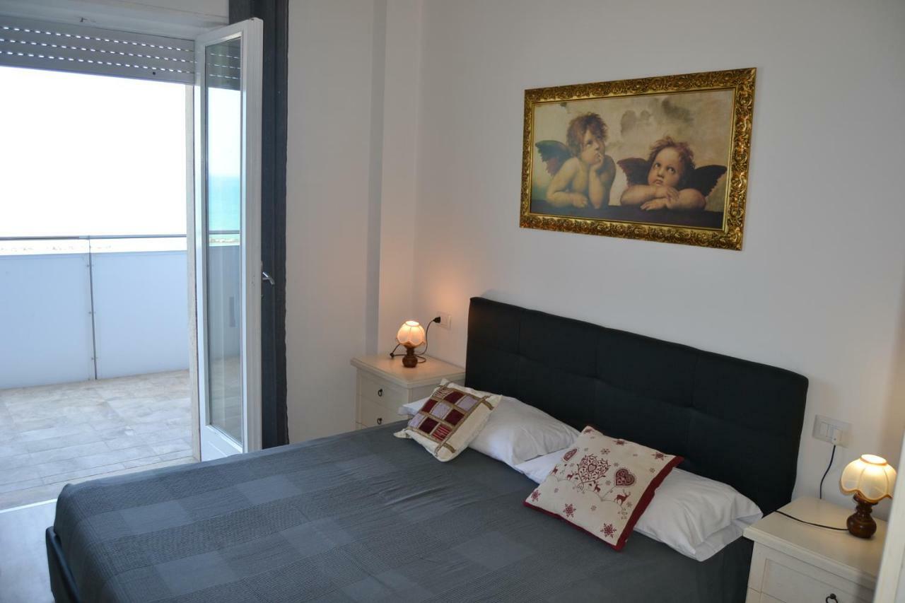 圣贝内代托-德尔特龙托Fronte Mare Panoramico San Benedetto公寓 外观 照片